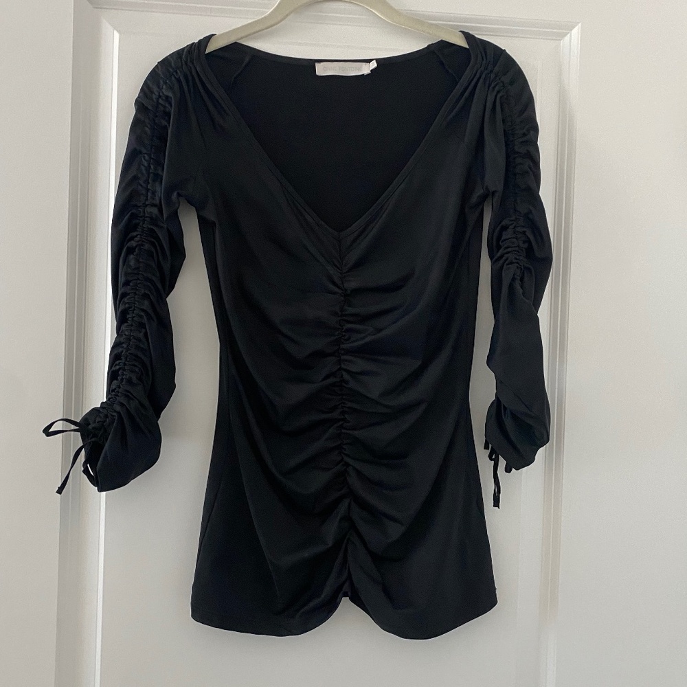 Anne Fontaine V-Neck Black Three-Quarter Sleeve Blouse